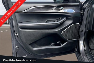 2022 Jeep Grand Cherokee L Altitude
