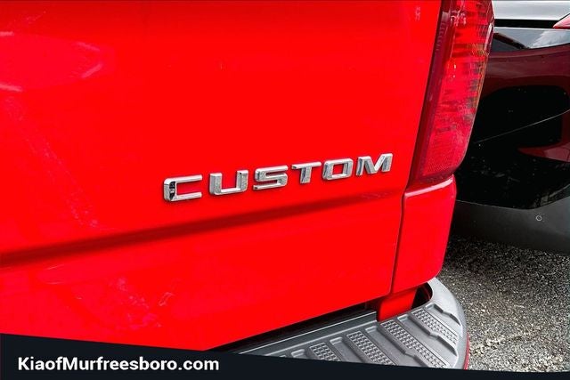 2023 Chevrolet Silverado 1500 Custom