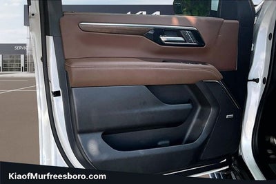 2025 Chevrolet Suburban High Country