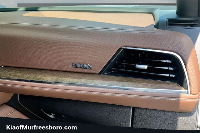 2025 Chevrolet Suburban High Country