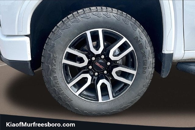 2023 GMC Sierra 1500 AT4