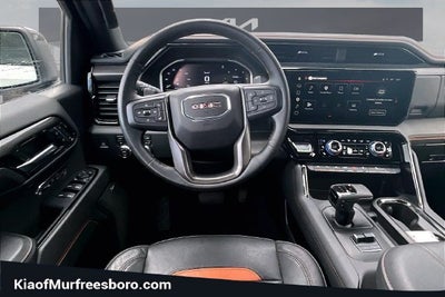 2023 GMC Sierra 1500 AT4