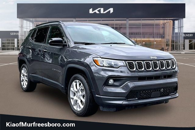2024 Jeep Compass Latitude Lux