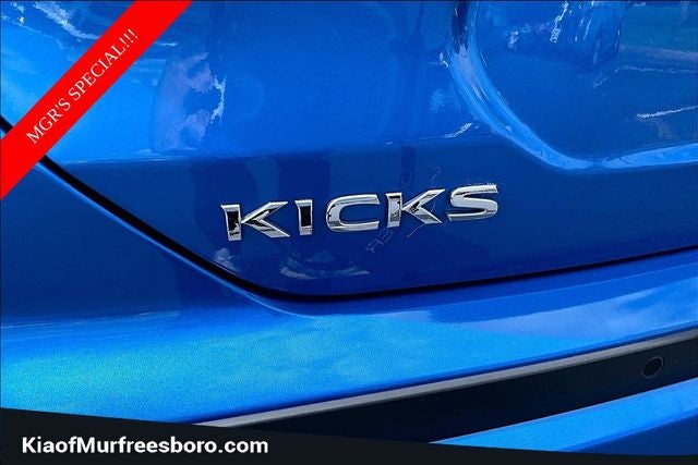 2023 Nissan Kicks S