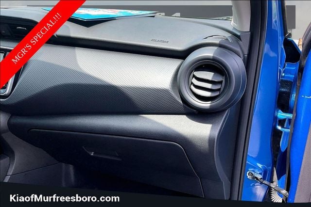 2023 Nissan Kicks S