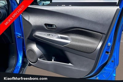 2023 Nissan Kicks S