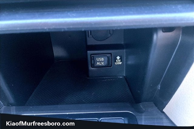 2013 Toyota Camry Hybrid XLE
