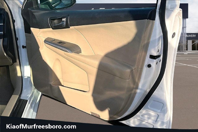 2013 Toyota Camry Hybrid XLE