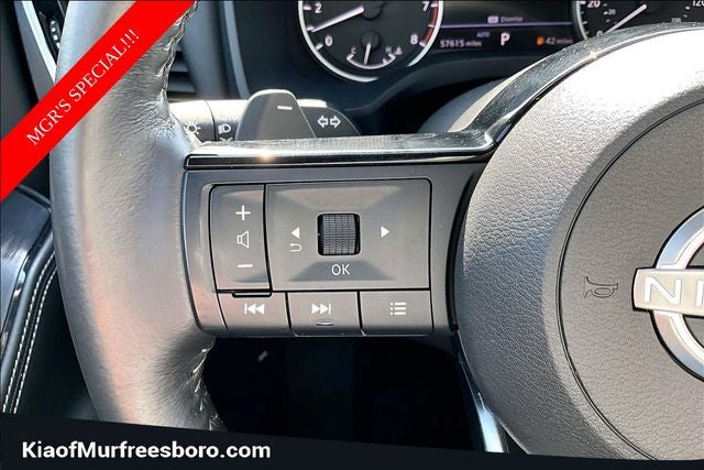 2022 Nissan Rogue SV