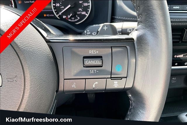 2022 Nissan Rogue SV