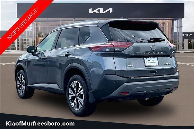 2022 Nissan Rogue SV