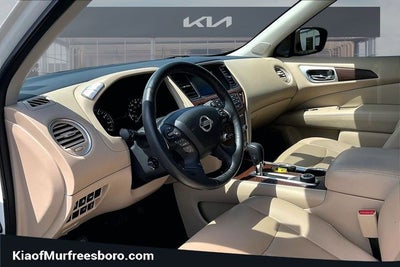 2020 Nissan Pathfinder Platinum