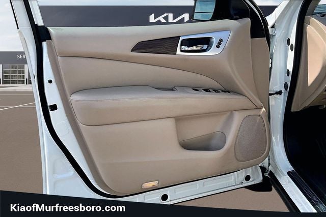 2020 Nissan Pathfinder Platinum