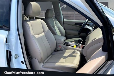 2020 Nissan Pathfinder Platinum