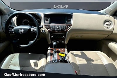 2020 Nissan Pathfinder Platinum