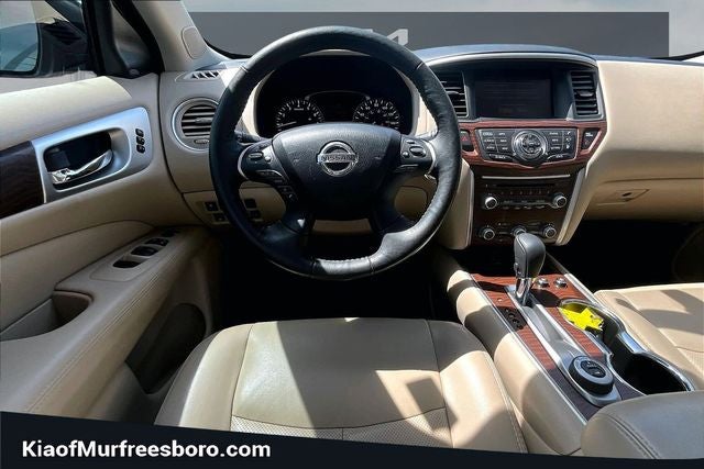 2020 Nissan Pathfinder Platinum