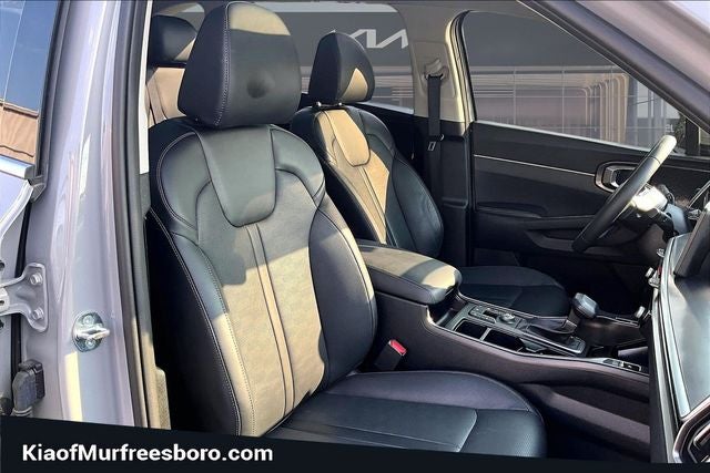 2025 Kia Sorento S KIA CERTIFIED!!