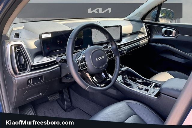 2025 Kia Sorento S KIA CERTIFIED!!!