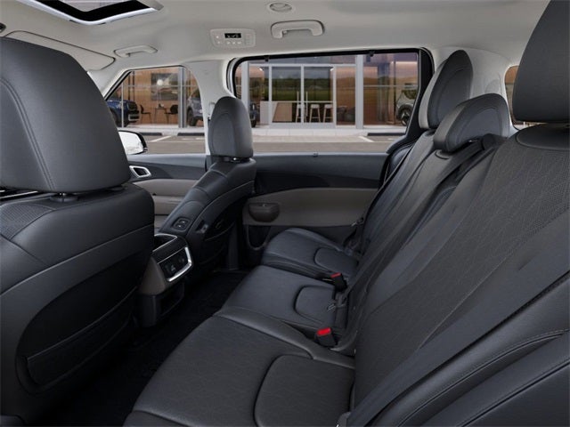 2025 Kia Carnival SX