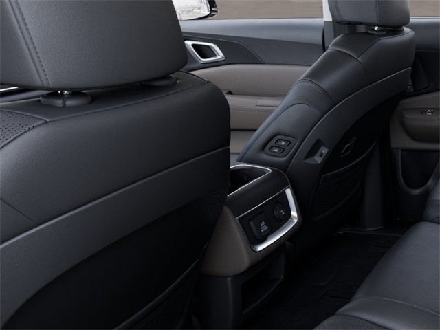 2025 Kia Carnival SX