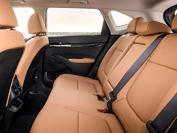 2025 Kia Seltos back seats