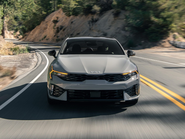 2026 Kia K5 Power and Performance